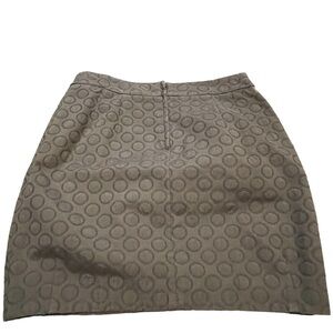 🖤Classic H&M little black skirt with geometric latter within fabric.  Size 10